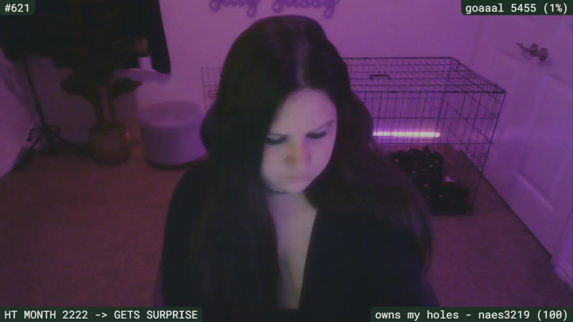 Gallery image thumbnail from SassySarah94's myfreecams stream on, 09/22/2024, 04:24 image 8 of 20