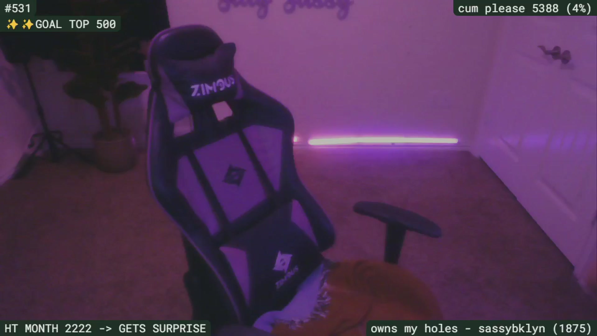 Gallery image thumbnail from SassySarah94's myfreecams stream on, 09/23/2024, 04:08 image 19 of 20