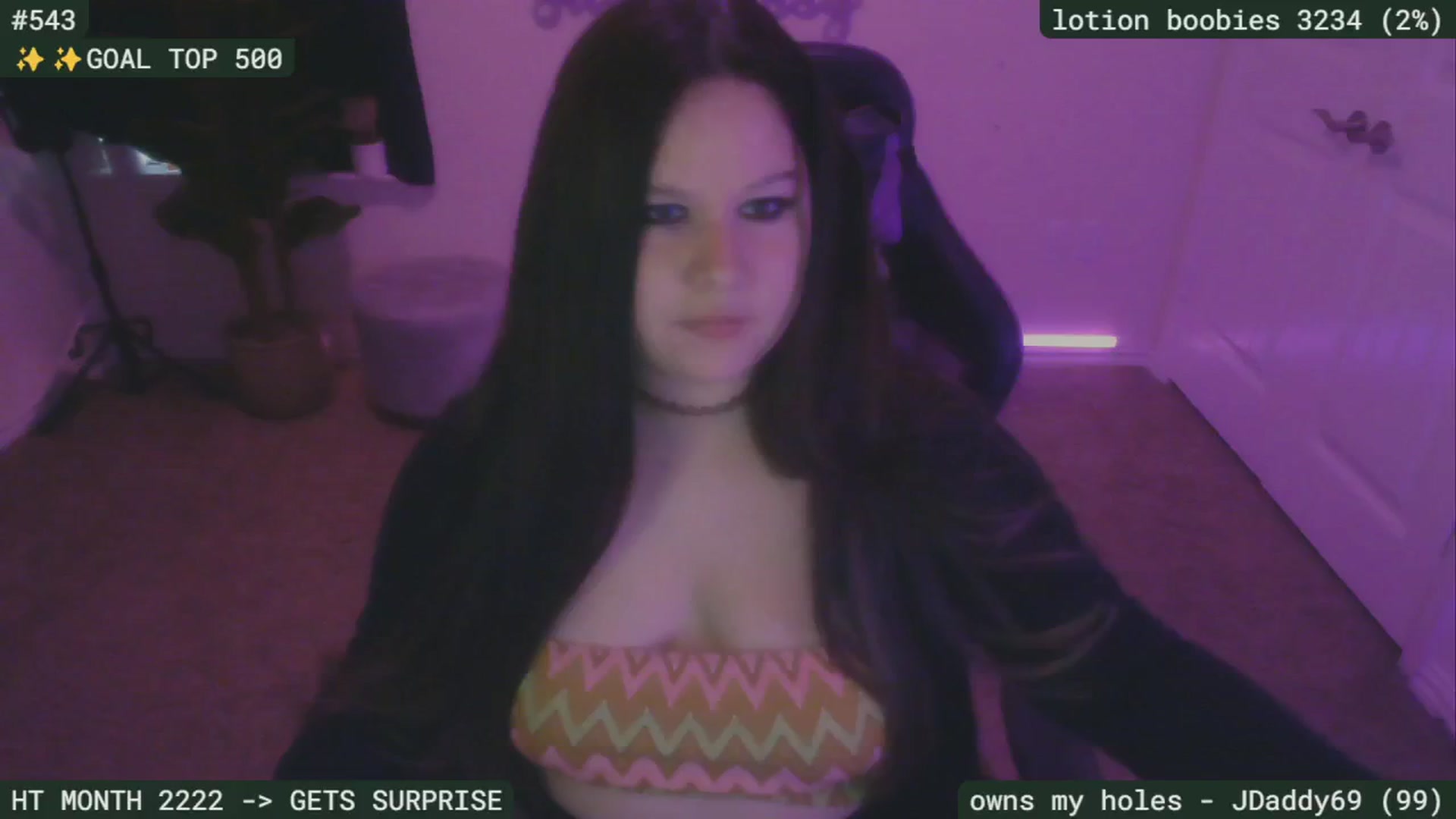 Gallery image thumbnail from SassySarah94's myfreecams stream on, 09/23/2024, 22:10 image 9 of 20