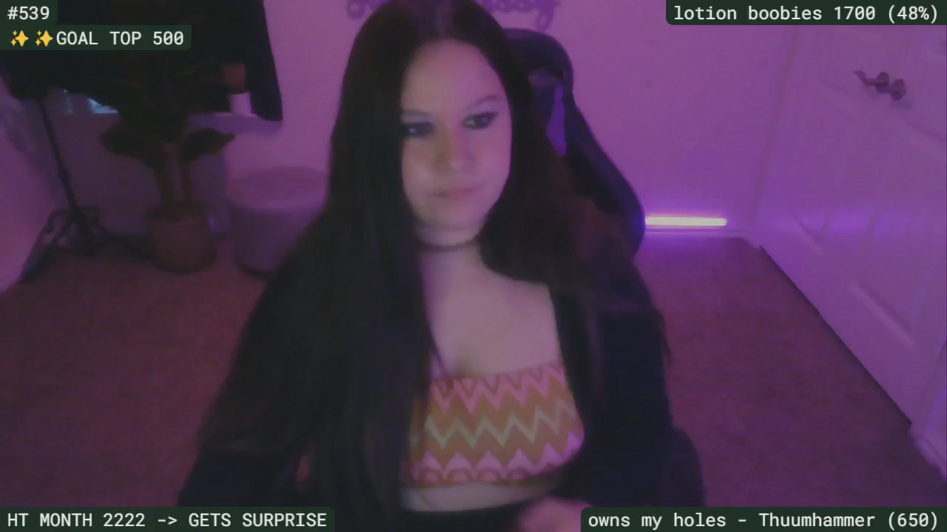 Gallery image thumbnail from SassySarah94's myfreecams stream on, 09/23/2024, 22:23 image 7 of 20