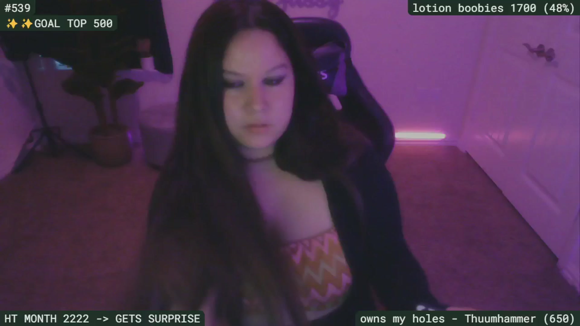 Gallery image thumbnail from SassySarah94's myfreecams stream on, 09/23/2024, 22:23 image 1 of 20