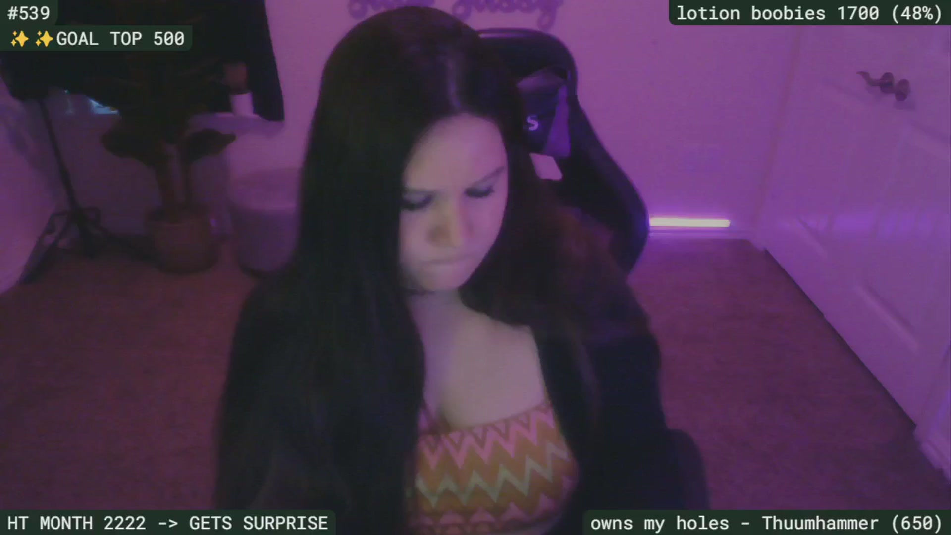 Gallery image thumbnail from SassySarah94's myfreecams stream on, 09/23/2024, 22:23 image 6 of 20