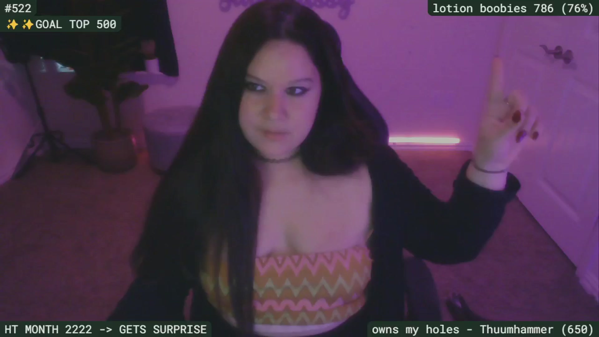 Gallery image thumbnail from SassySarah94's myfreecams stream on, 09/23/2024, 23:28 image 13 of 20