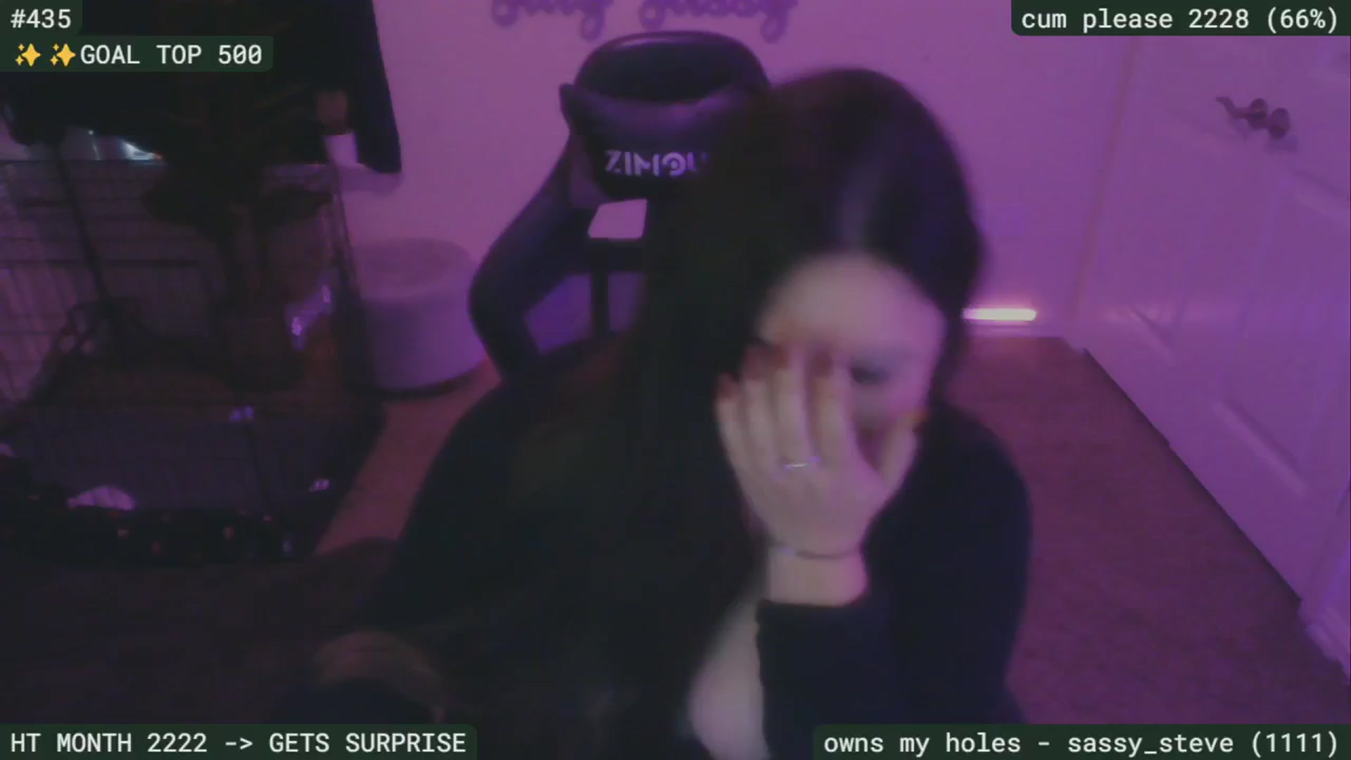 Gallery image thumbnail from SassySarah94's myfreecams stream on, 09/25/2024, 21:19 image 15 of 20