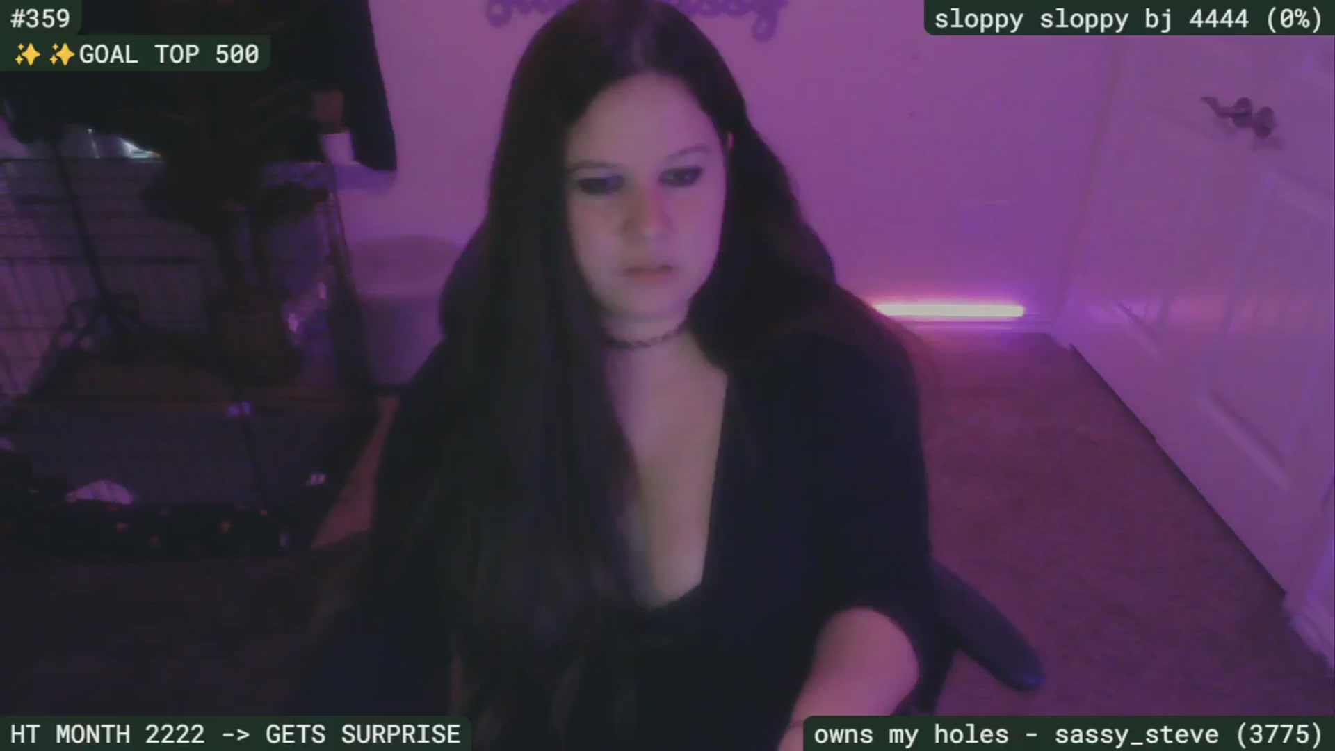 Gallery image thumbnail from SassySarah94's myfreecams stream on, 09/25/2024, 21:19 image 18 of 20