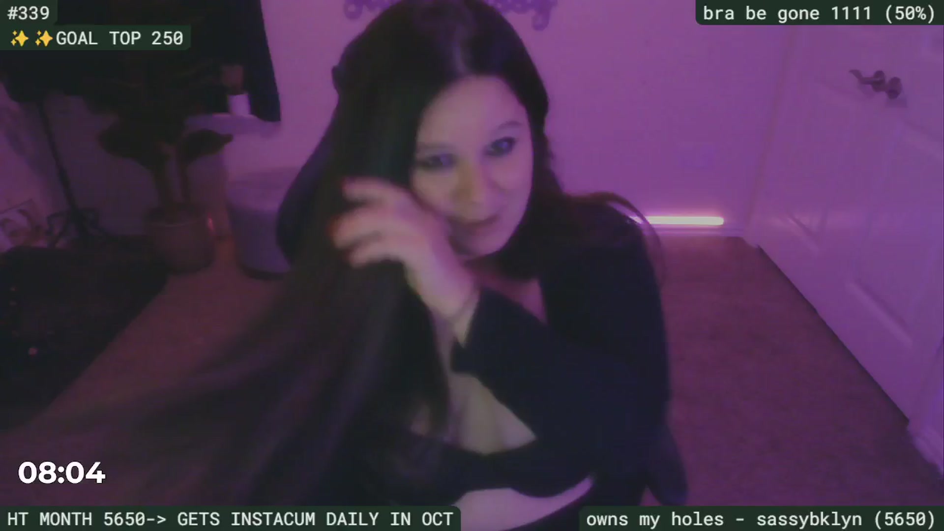 Gallery image thumbnail from SassySarah94's myfreecams stream on, 09/27/2024, 03:11 image 5 of 20