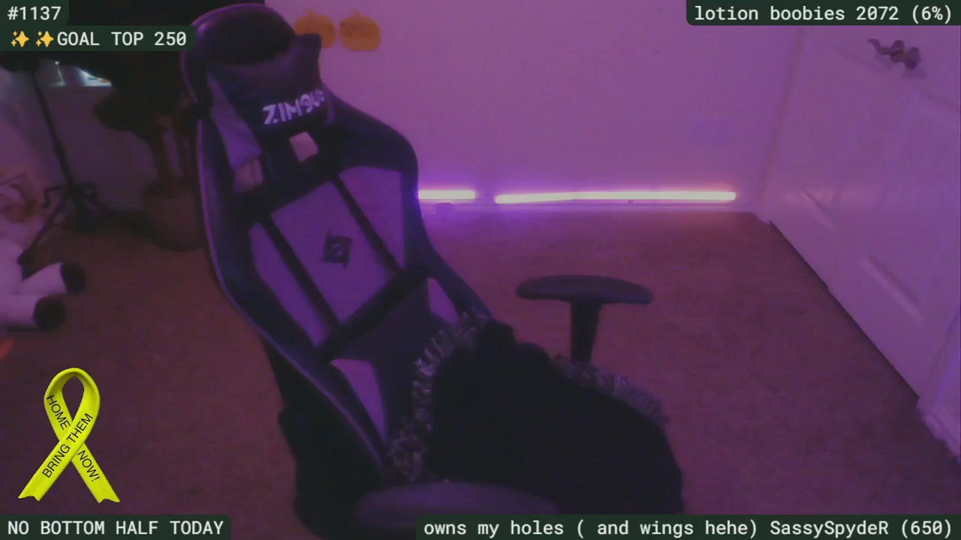 Gallery image thumbnail from SassySarah94's myfreecams stream on, 10/07/2024, 22:09 image 6 of 20