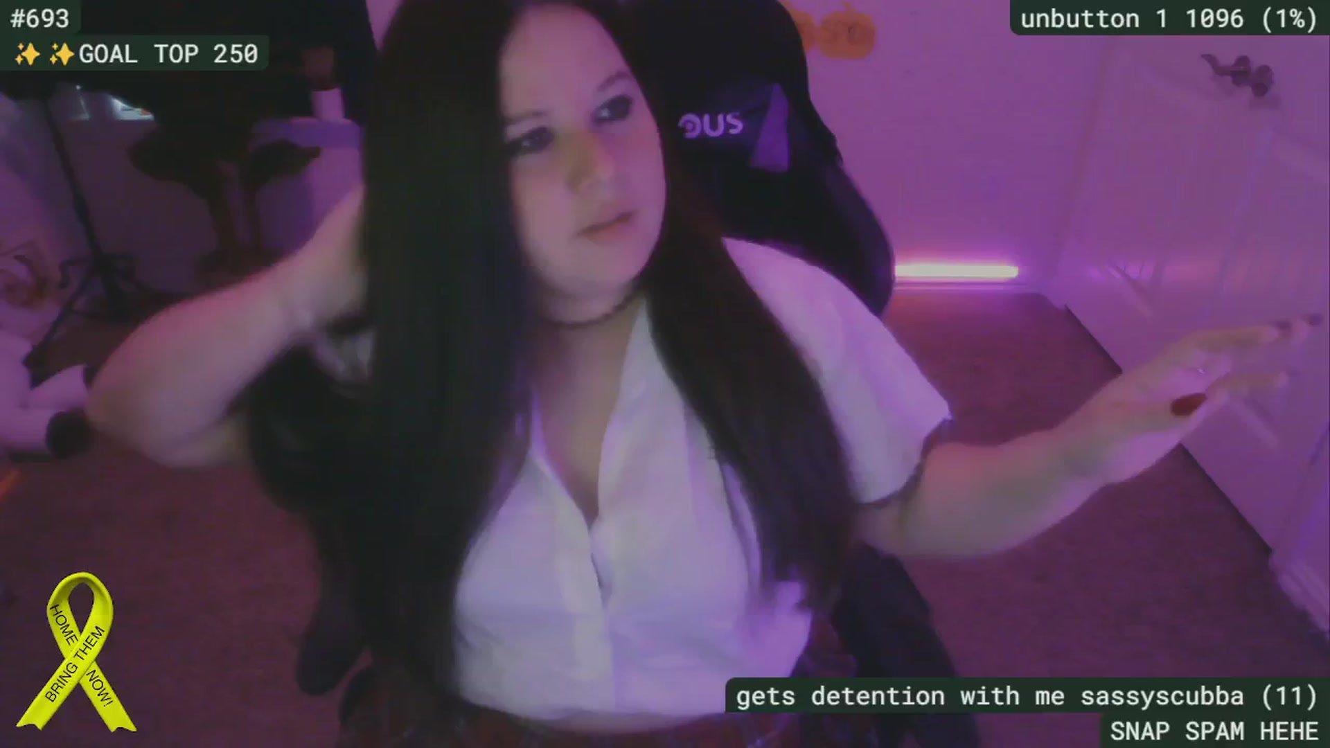 Gallery image thumbnail from SassySarah94's myfreecams stream on, 10/09/2024, 21:19 image 7 of 20