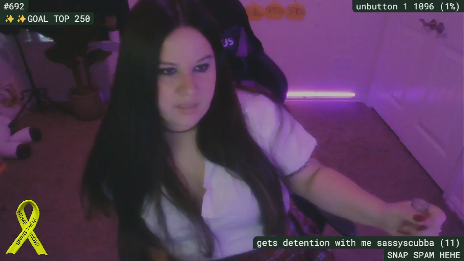 Gallery image thumbnail from SassySarah94's myfreecams stream on, 10/09/2024, 21:19 image 5 of 20