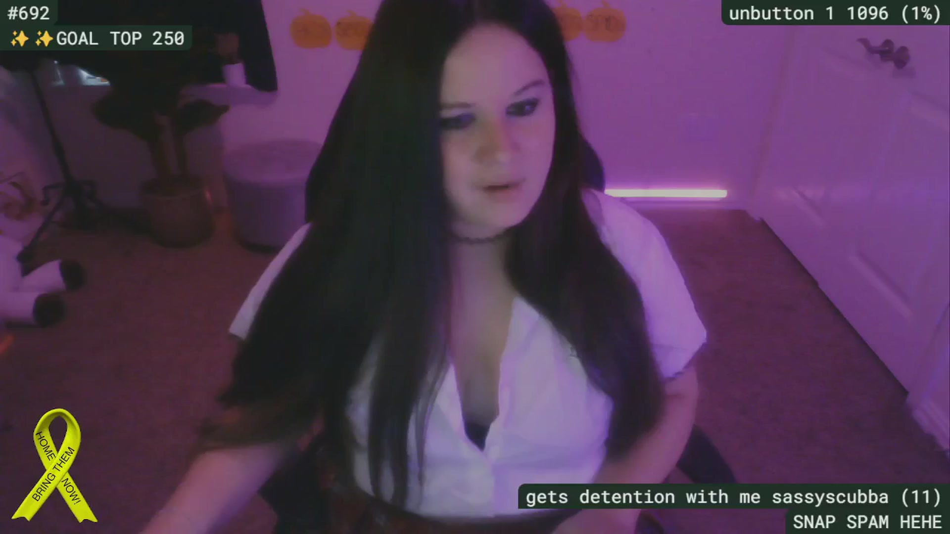 Gallery image thumbnail from SassySarah94's myfreecams stream on, 10/09/2024, 21:19 image 6 of 20