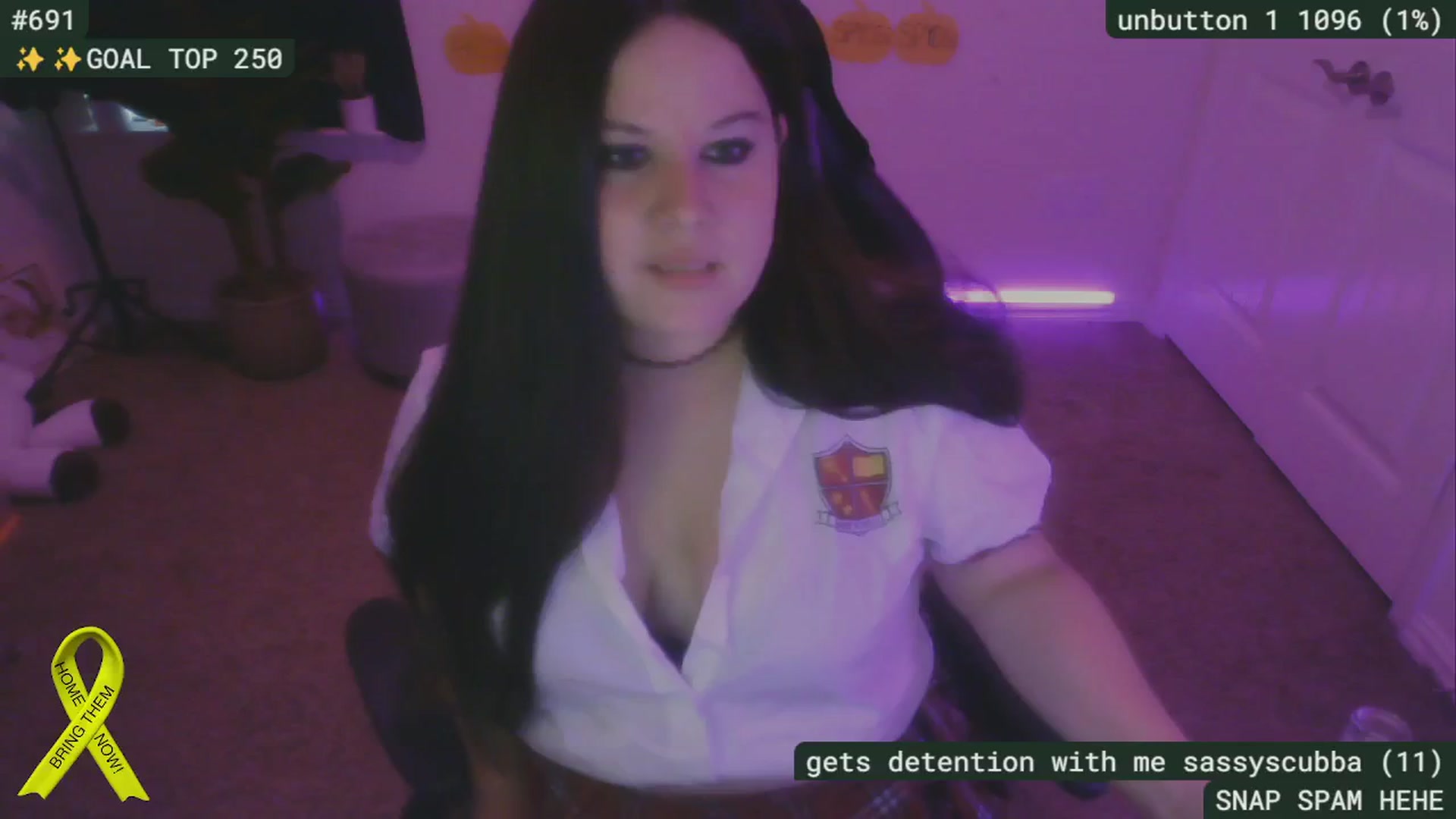 Gallery image thumbnail from SassySarah94's myfreecams stream on, 10/09/2024, 21:19 image 3 of 20