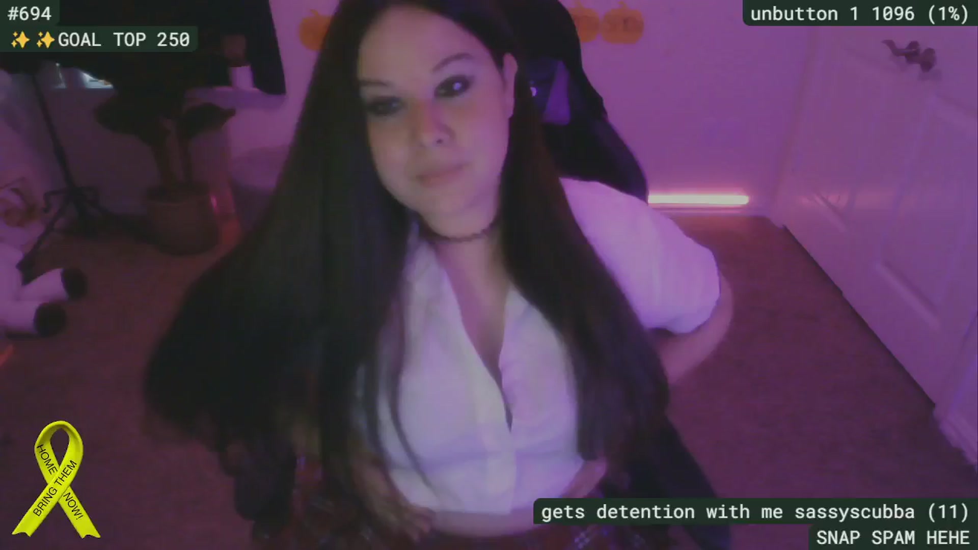 Gallery image thumbnail from SassySarah94's myfreecams stream on, 10/09/2024, 21:19 image 8 of 20