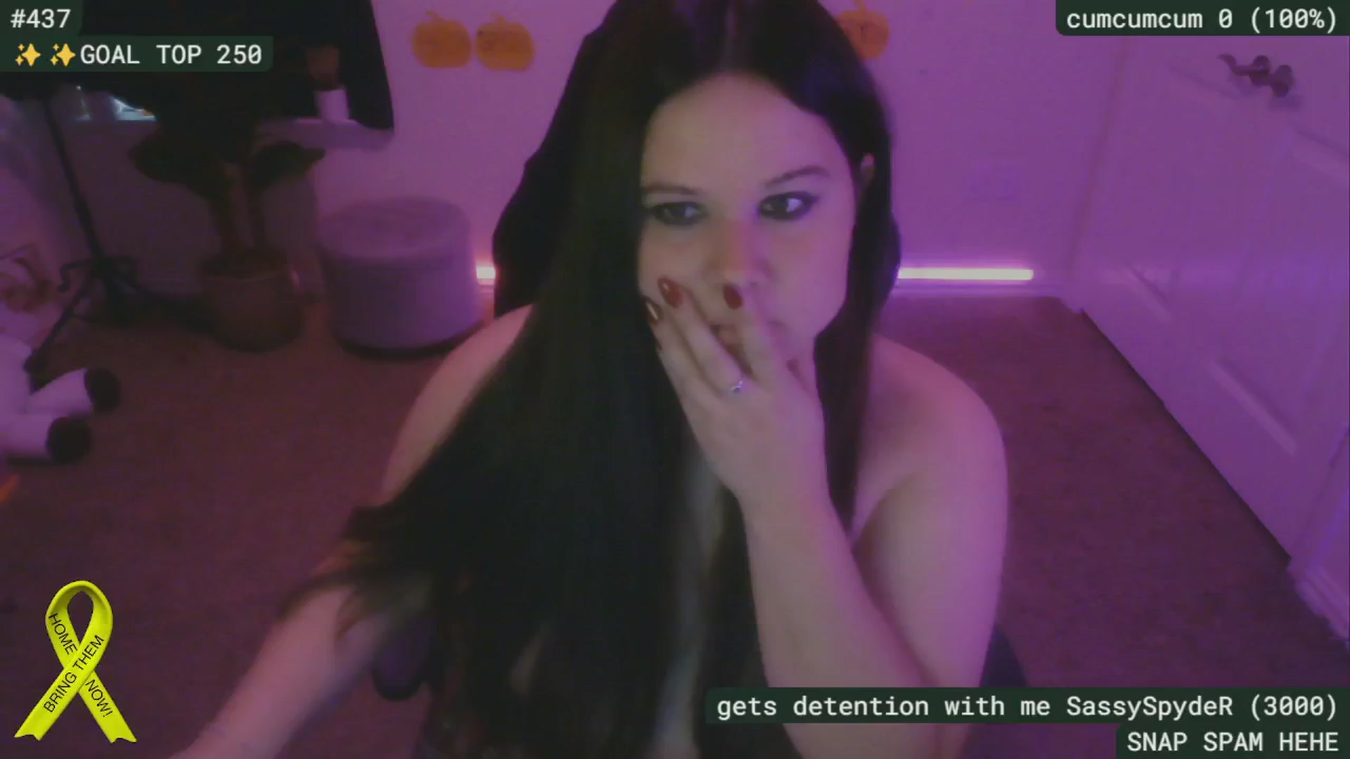 Gallery image thumbnail from SassySarah94's myfreecams stream on, 10/09/2024, 22:21 image 8 of 20