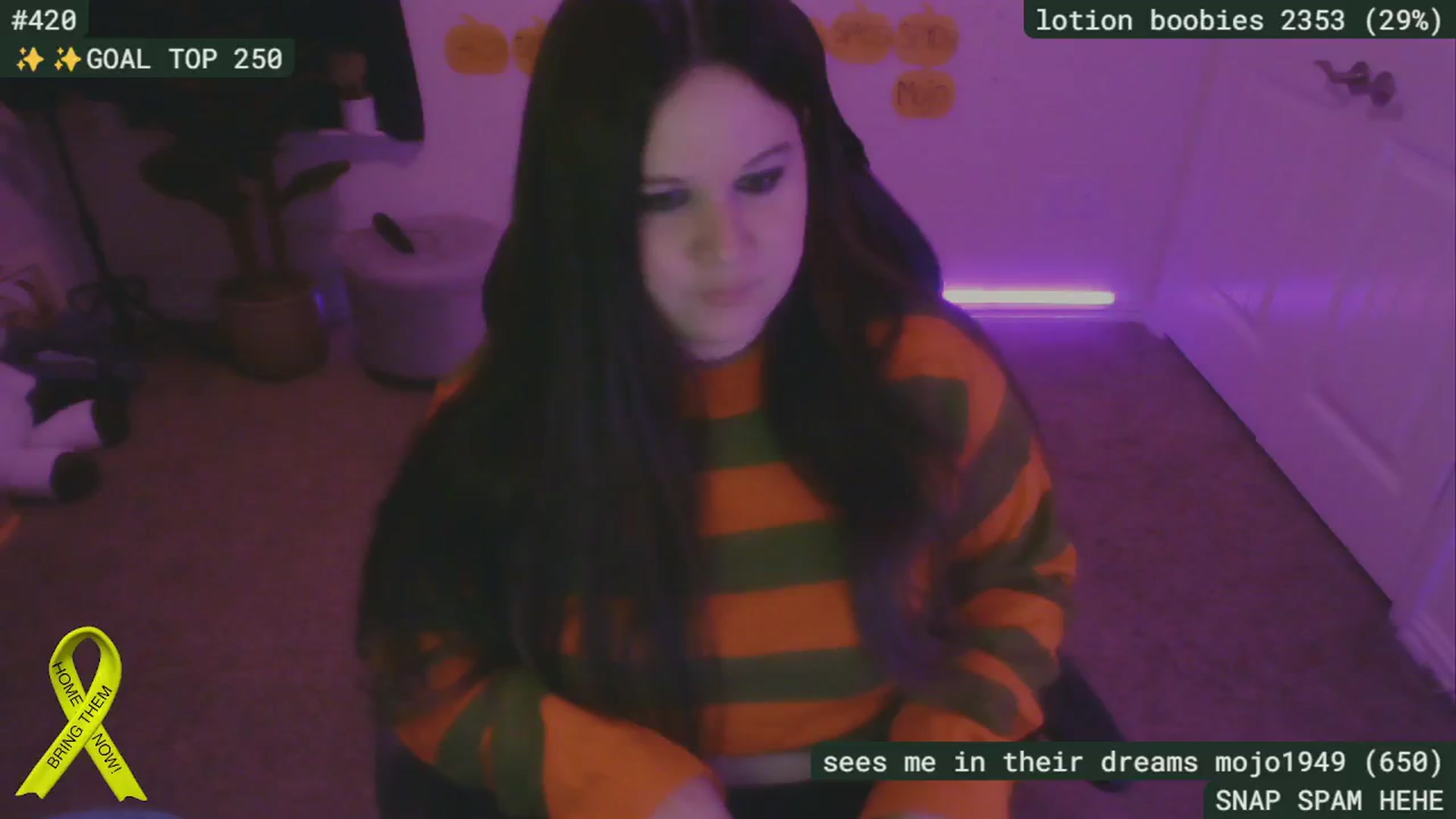 Gallery image thumbnail from SassySarah94's myfreecams stream on, 10/10/2024, 02:40 image 9 of 20