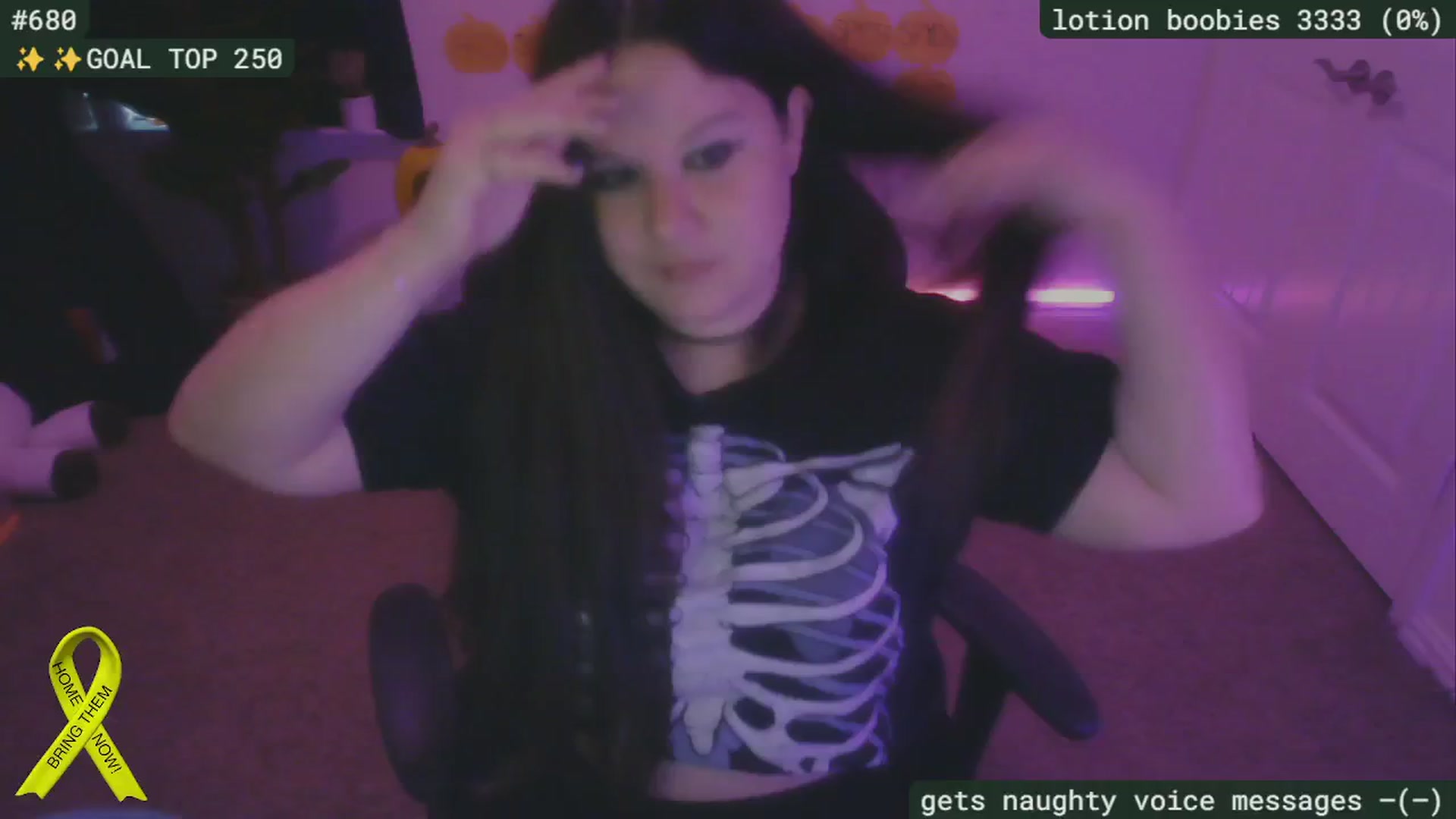 Gallery image thumbnail from SassySarah94's myfreecams stream on, 10/13/2024, 22:22 image 5 of 20