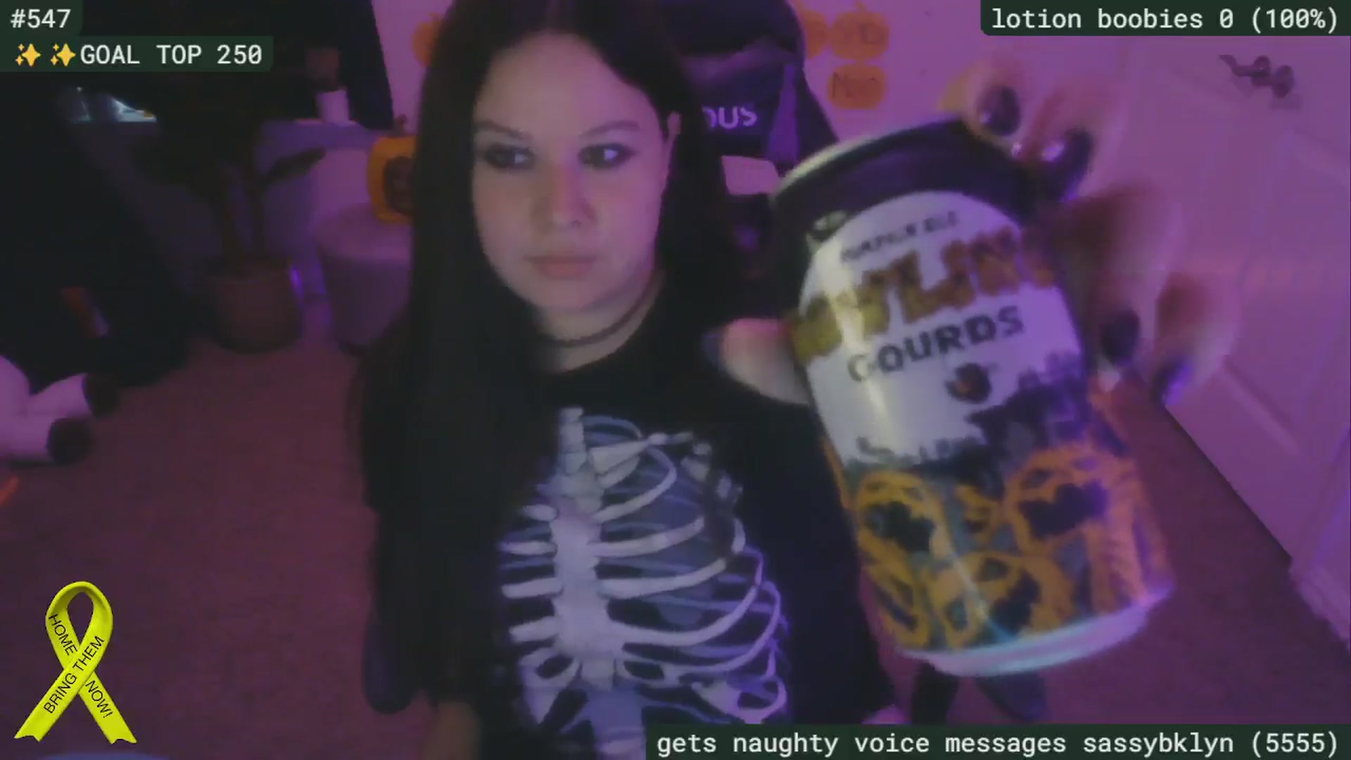 Gallery image thumbnail from SassySarah94's myfreecams stream on, 10/13/2024, 22:22 image 20 of 20