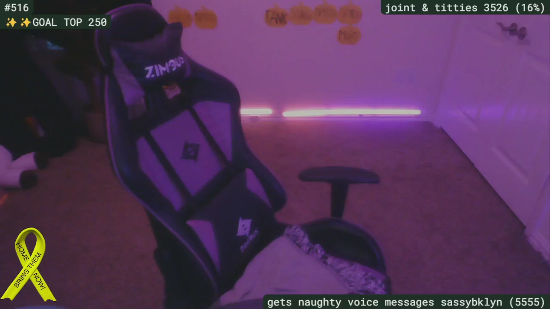 Gallery image thumbnail from SassySarah94's myfreecams stream on, 10/13/2024, 23:41 image 19 of 20