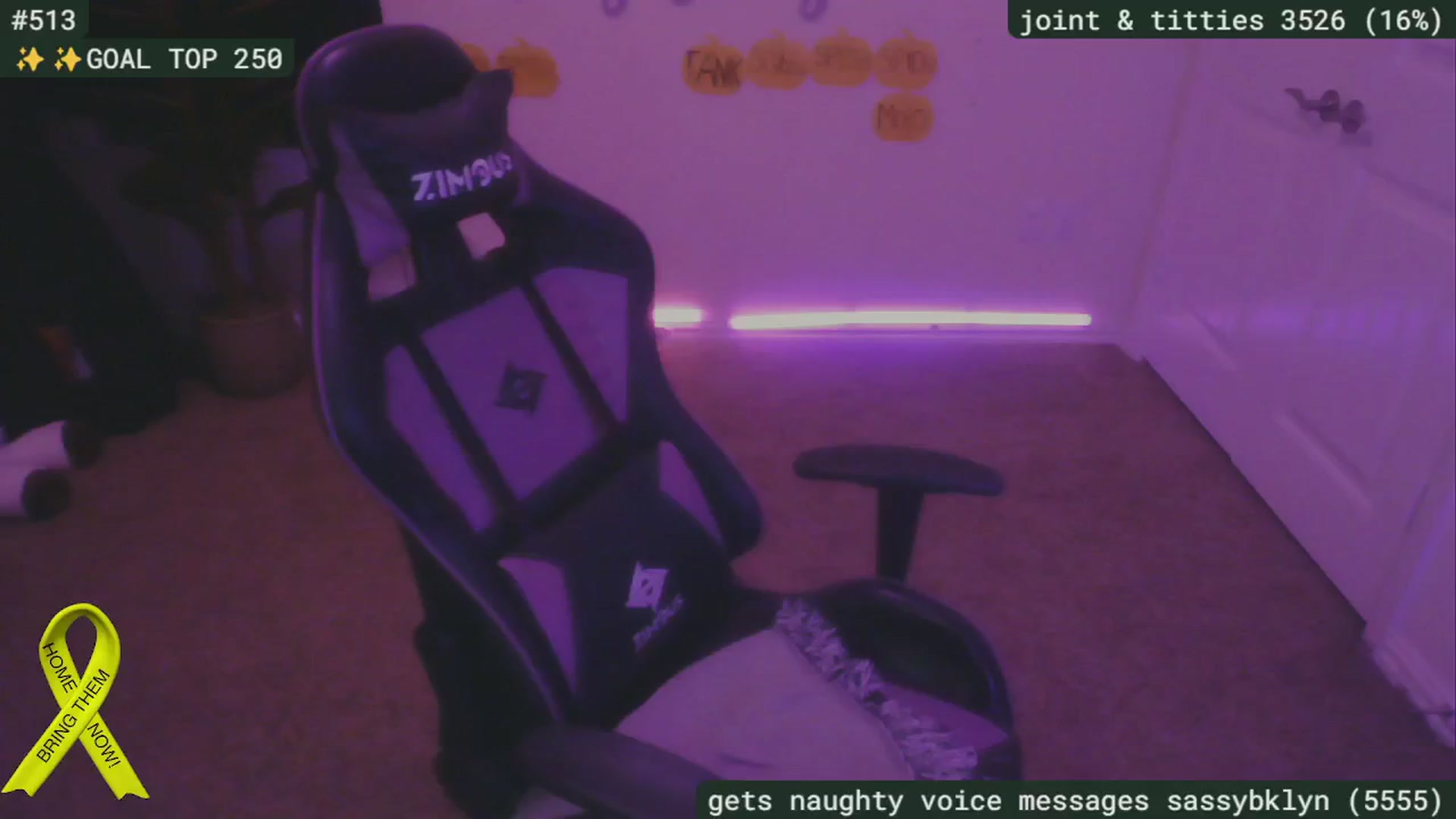Gallery image thumbnail from SassySarah94's myfreecams stream on, 10/14/2024, 02:12 image 6 of 20