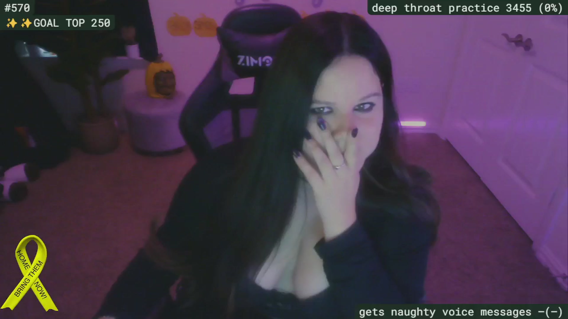 Gallery image thumbnail from SassySarah94's myfreecams stream on, 10/16/2024, 21:25 image 1 of 20