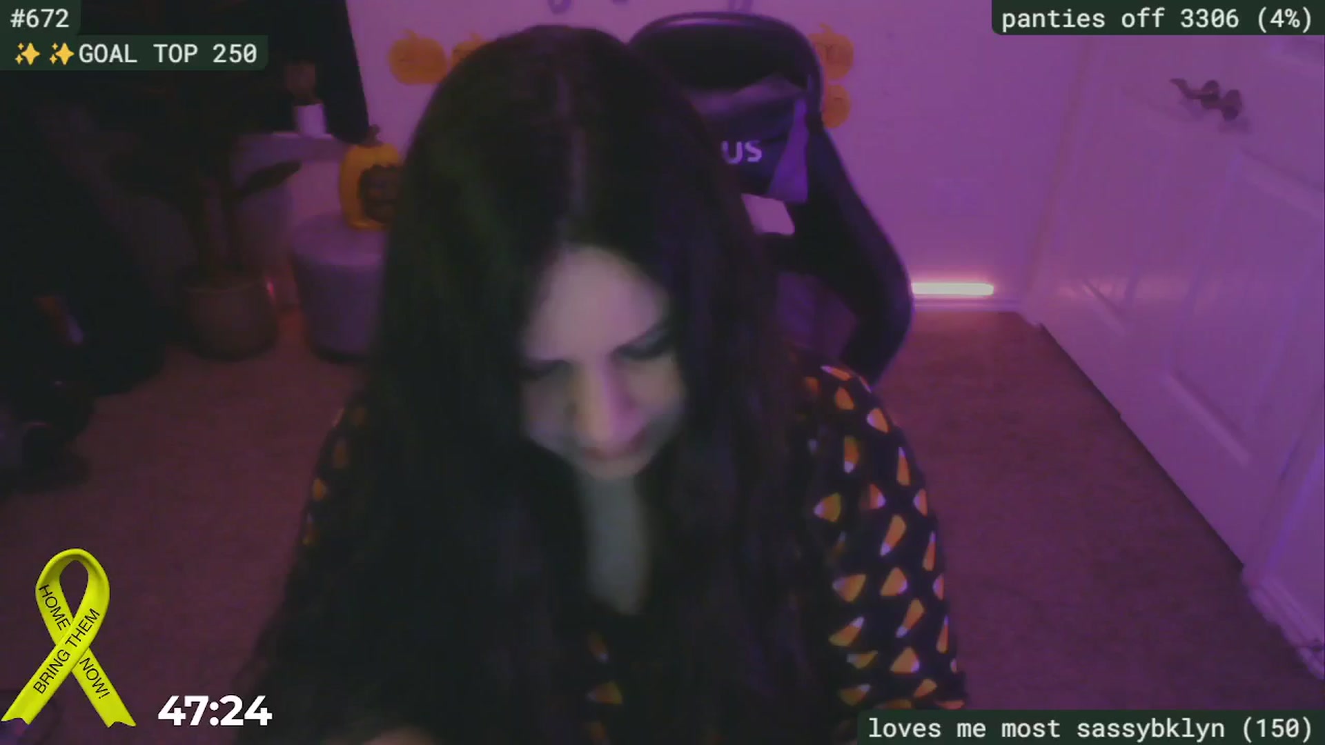 Gallery image thumbnail from SassySarah94's myfreecams stream on, 10/21/2024, 01:01 image 8 of 20