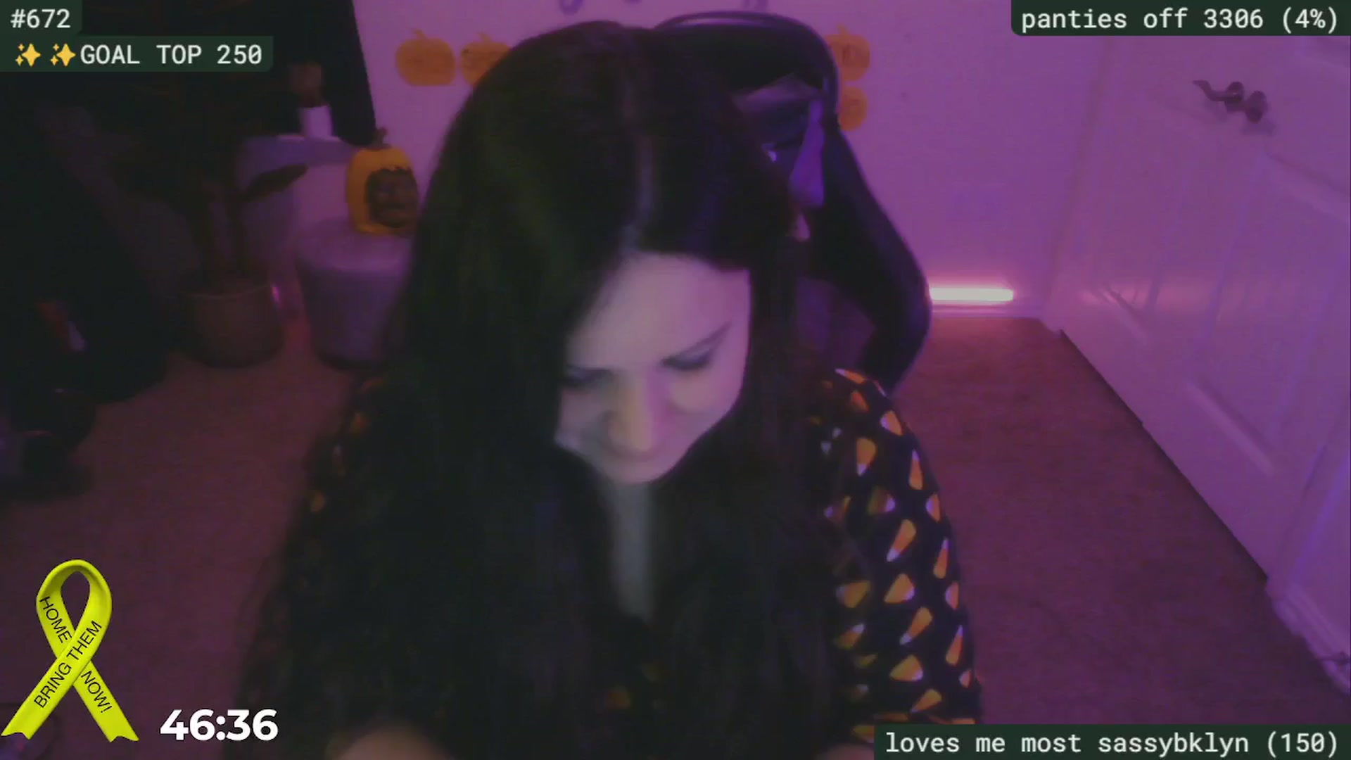 Gallery image thumbnail from SassySarah94's myfreecams stream on, 10/21/2024, 01:01 image 9 of 20