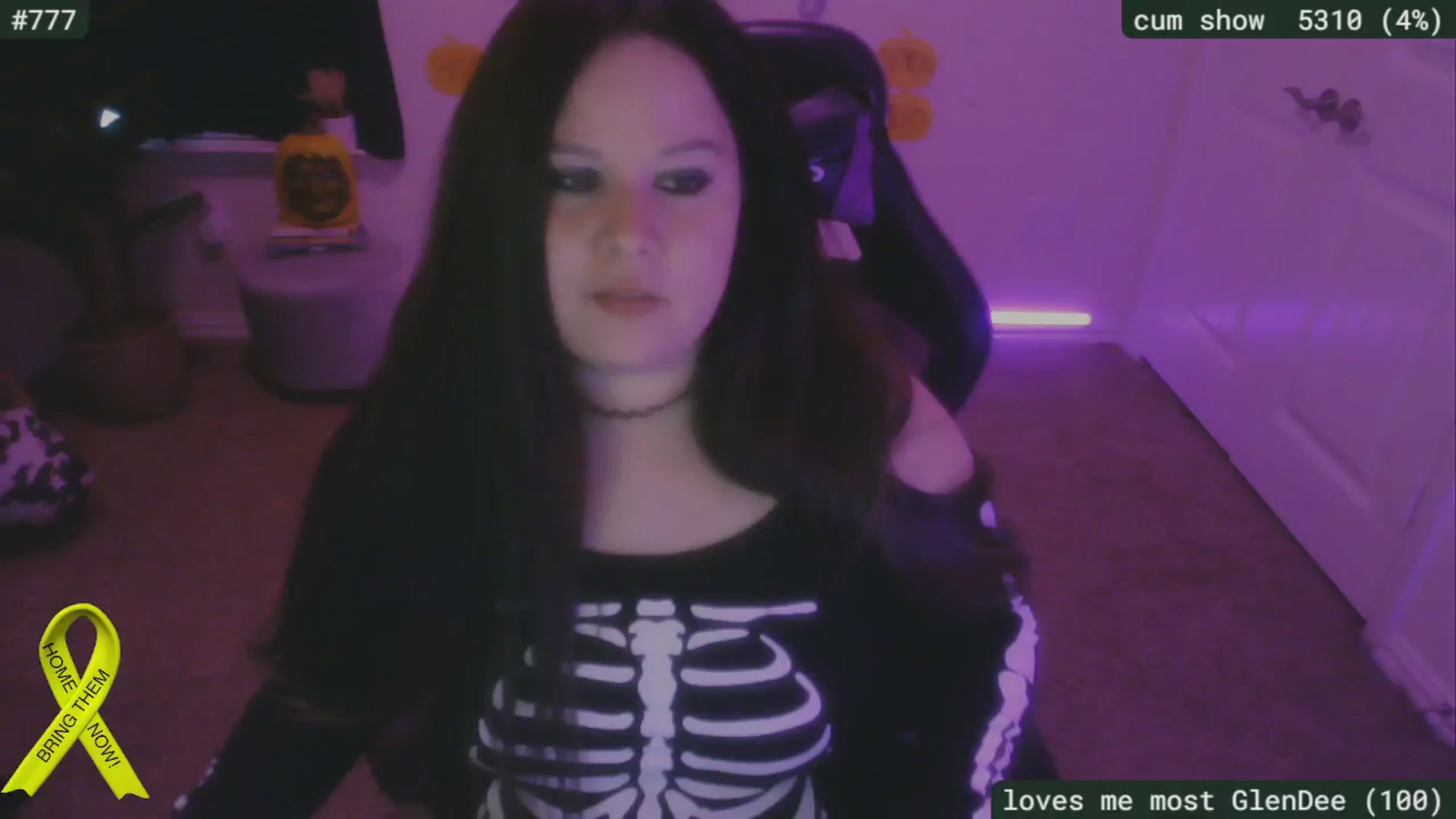 Gallery image thumbnail from SassySarah94's myfreecams stream on, 10/23/2024, 20:36 image 19 of 20