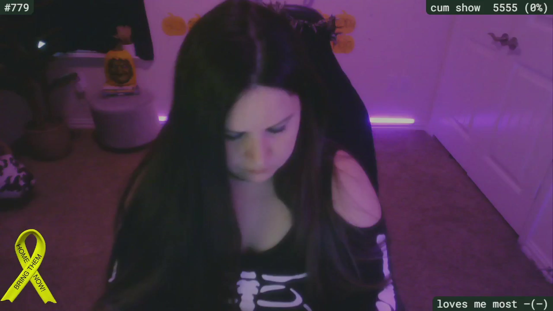 Gallery image thumbnail from SassySarah94's myfreecams stream on, 10/23/2024, 20:36 image 2 of 20