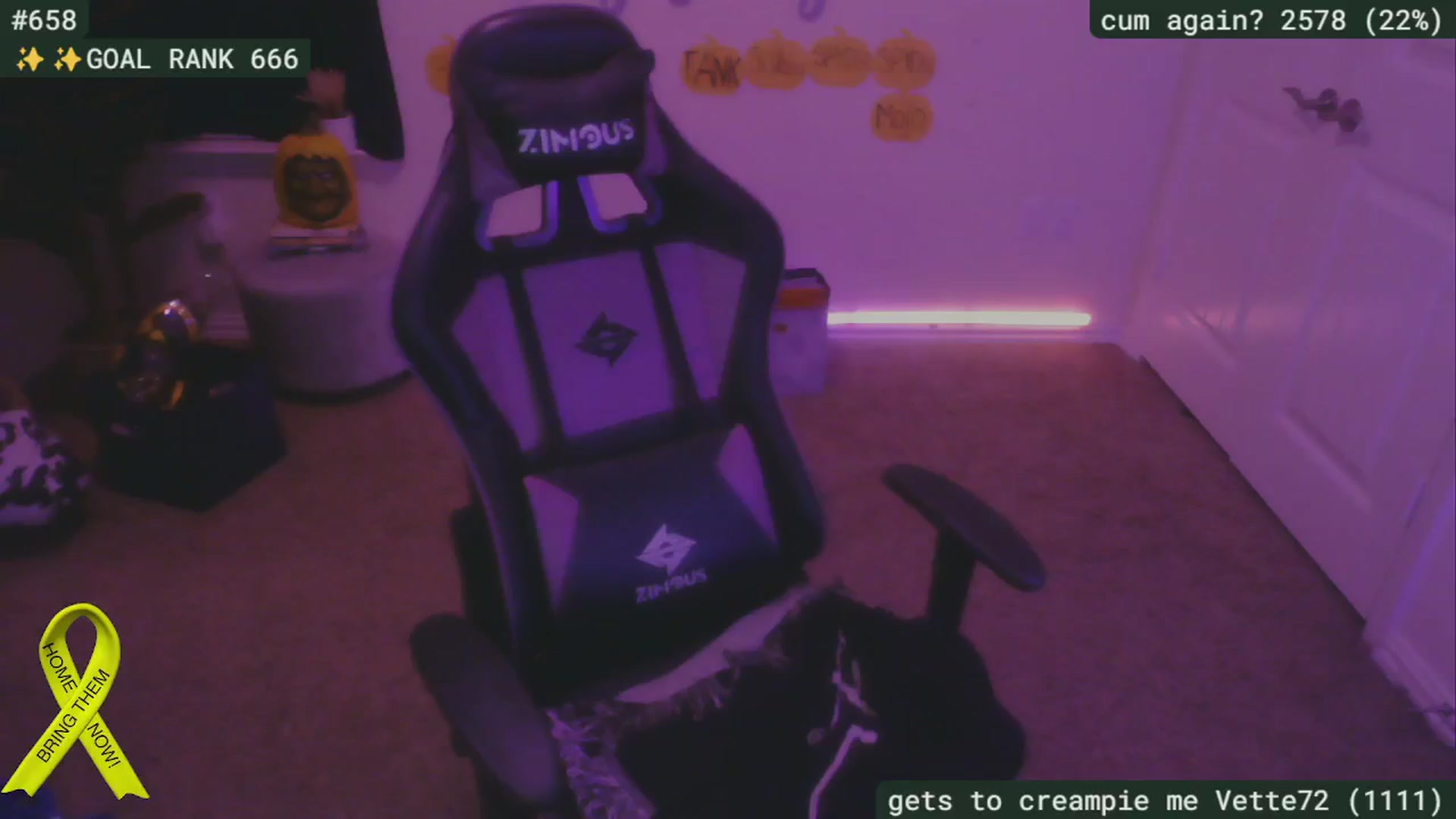Gallery image thumbnail from SassySarah94's myfreecams stream on, 10/24/2024, 04:10 image 15 of 20