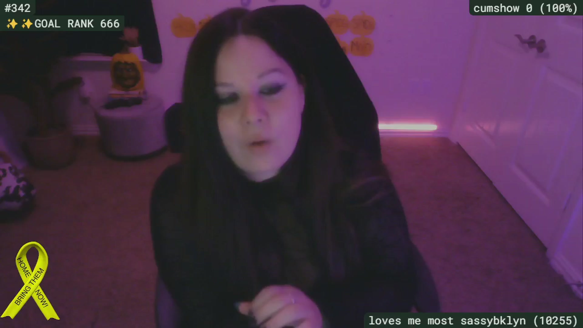 Gallery image thumbnail from SassySarah94's myfreecams stream on, 10/27/2024, 02:31 image 17 of 20