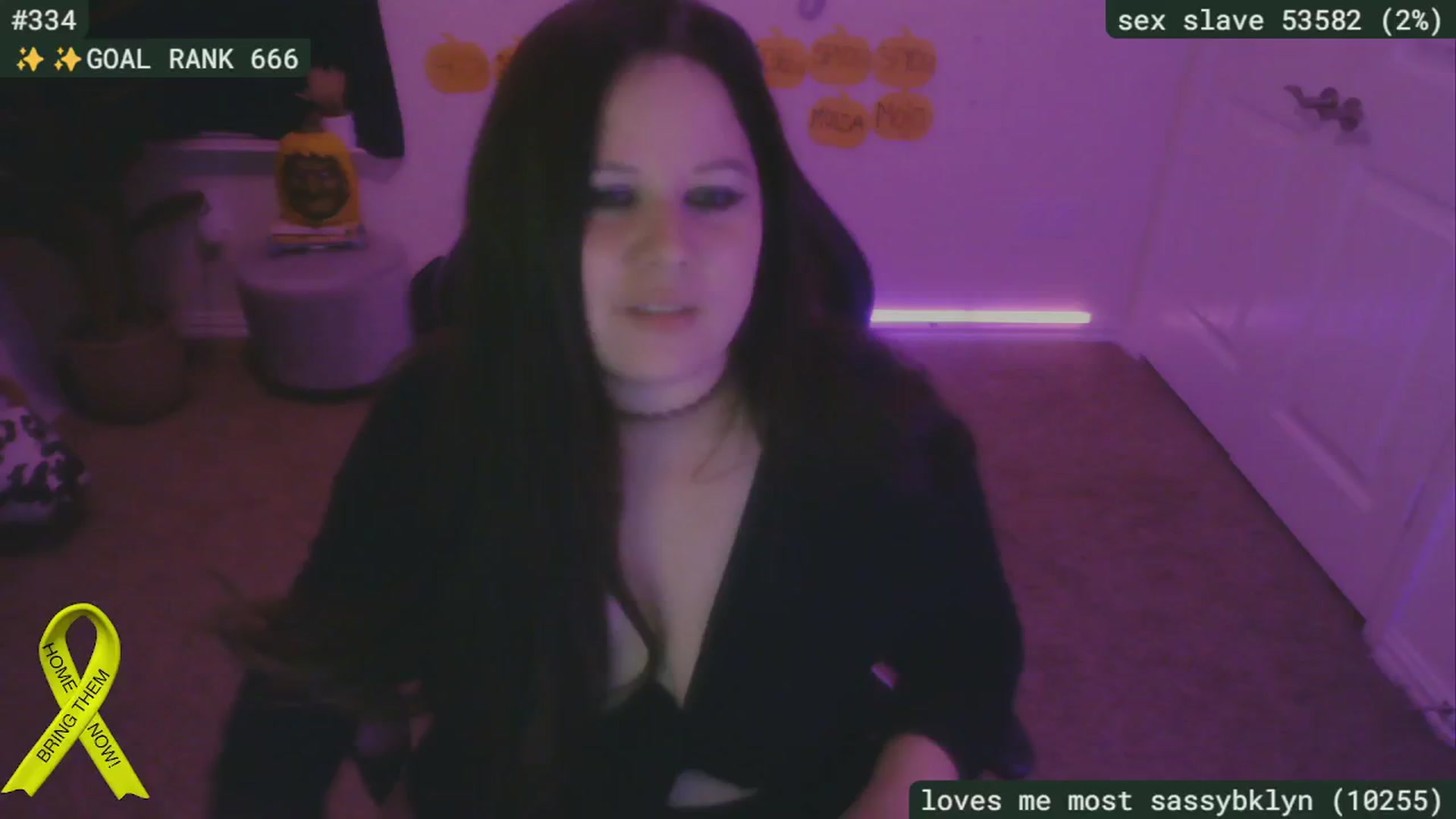 Gallery image thumbnail from SassySarah94's myfreecams stream on, 10/27/2024, 04:05 image 2 of 20