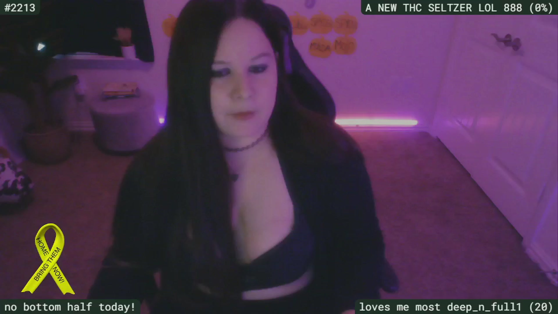 Gallery image thumbnail from SassySarah94's myfreecams stream on, 11/01/2024, 20:00 image 4 of 20