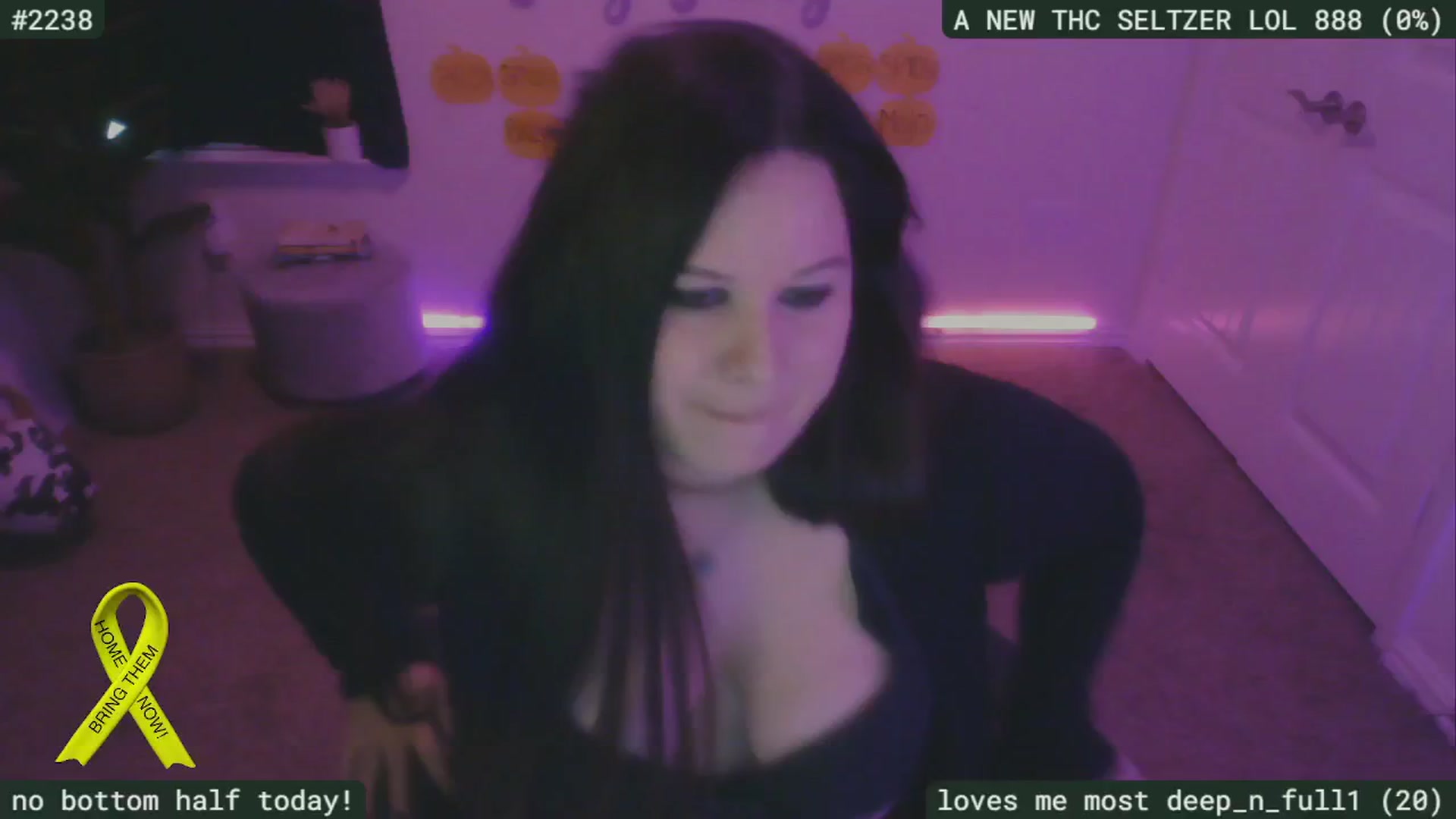 Gallery image thumbnail from SassySarah94's myfreecams stream on, 11/01/2024, 20:00 image 11 of 20
