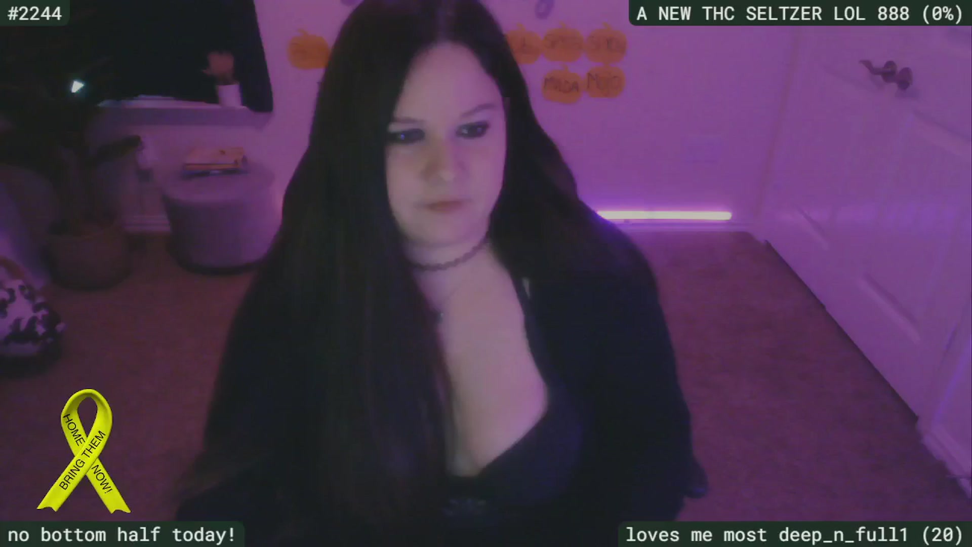 Gallery image thumbnail from SassySarah94's myfreecams stream on, 11/01/2024, 20:00 image 10 of 20