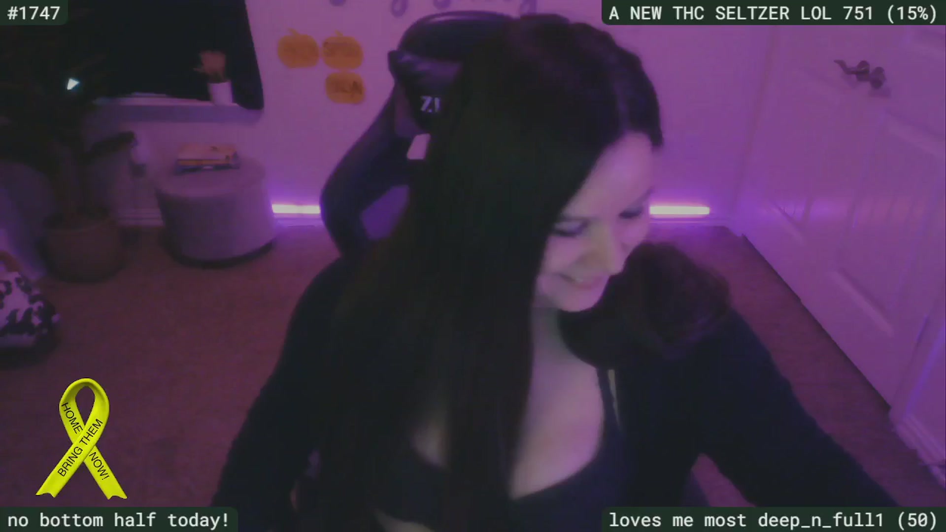 Gallery image thumbnail from SassySarah94's myfreecams stream on, 11/02/2024, 24:12 image 2 of 20