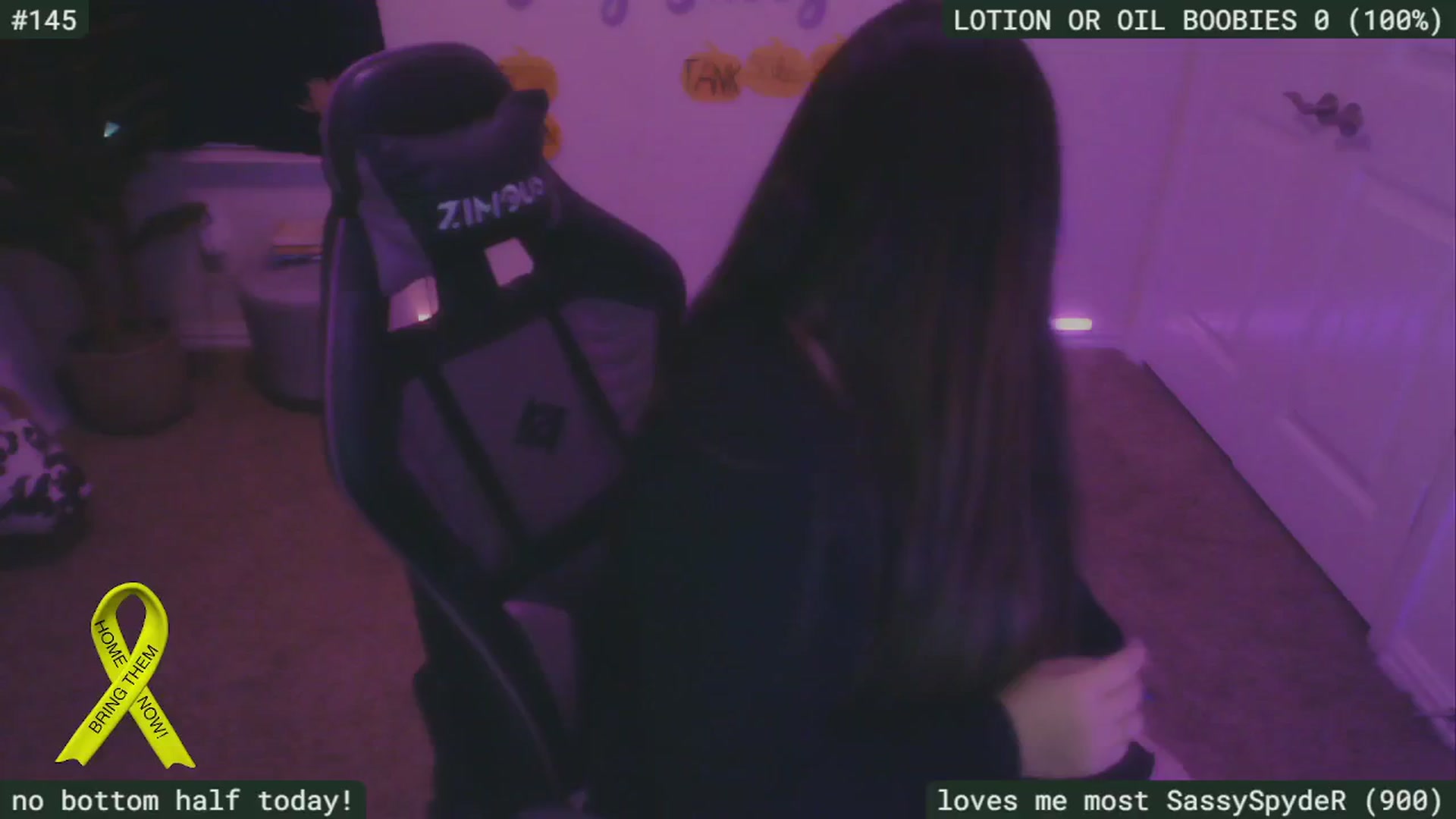 Gallery image thumbnail from SassySarah94's myfreecams stream on, 11/02/2024, 24:12 image 16 of 20