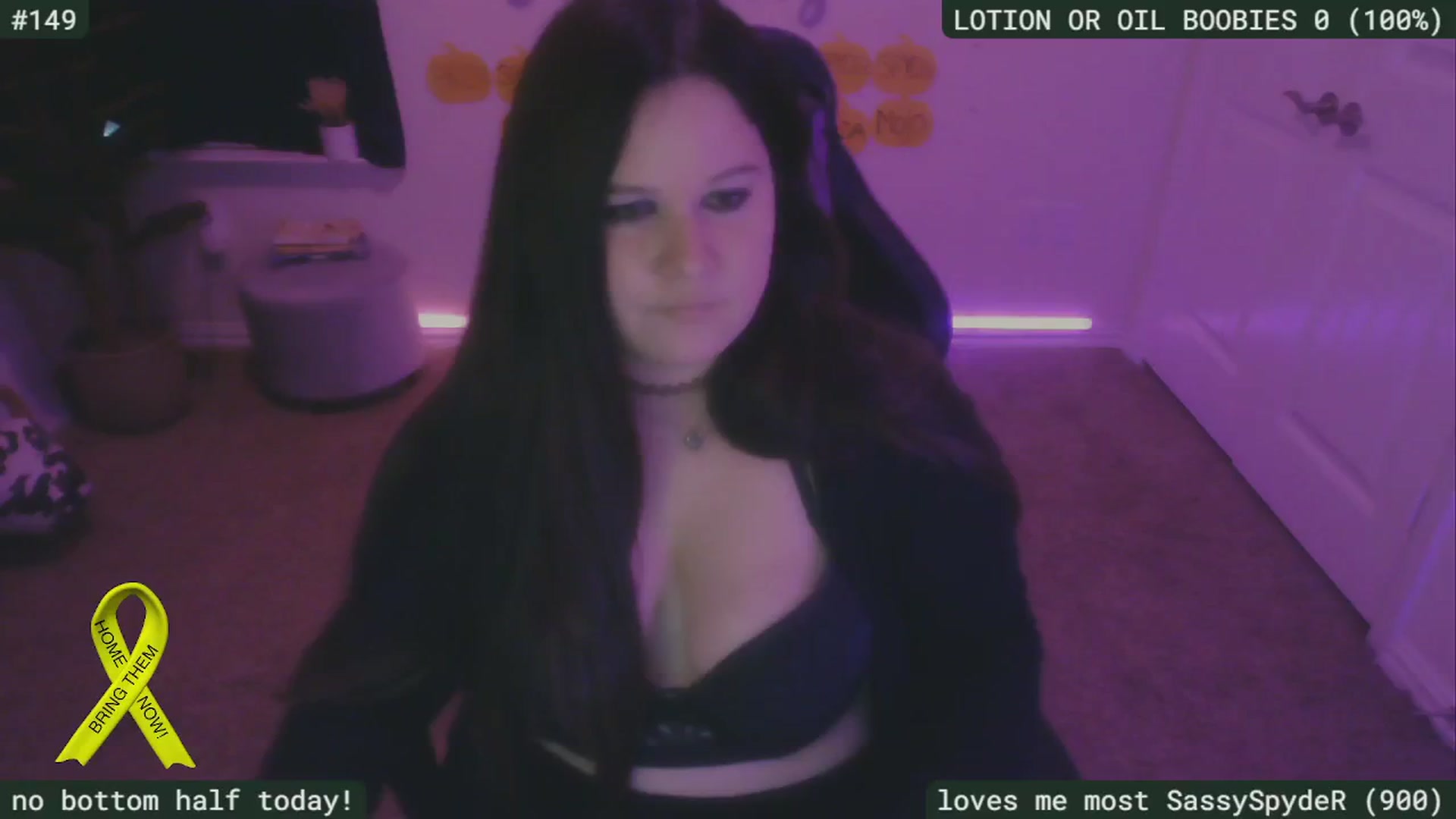 Gallery image thumbnail from SassySarah94's myfreecams stream on, 11/02/2024, 24:12 image 17 of 20