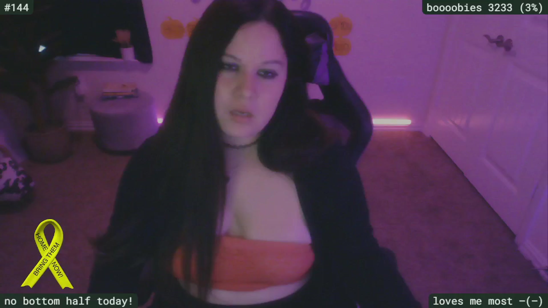 Gallery image thumbnail from SassySarah94's myfreecams stream on, 11/02/2024, 23:14 image 10 of 20