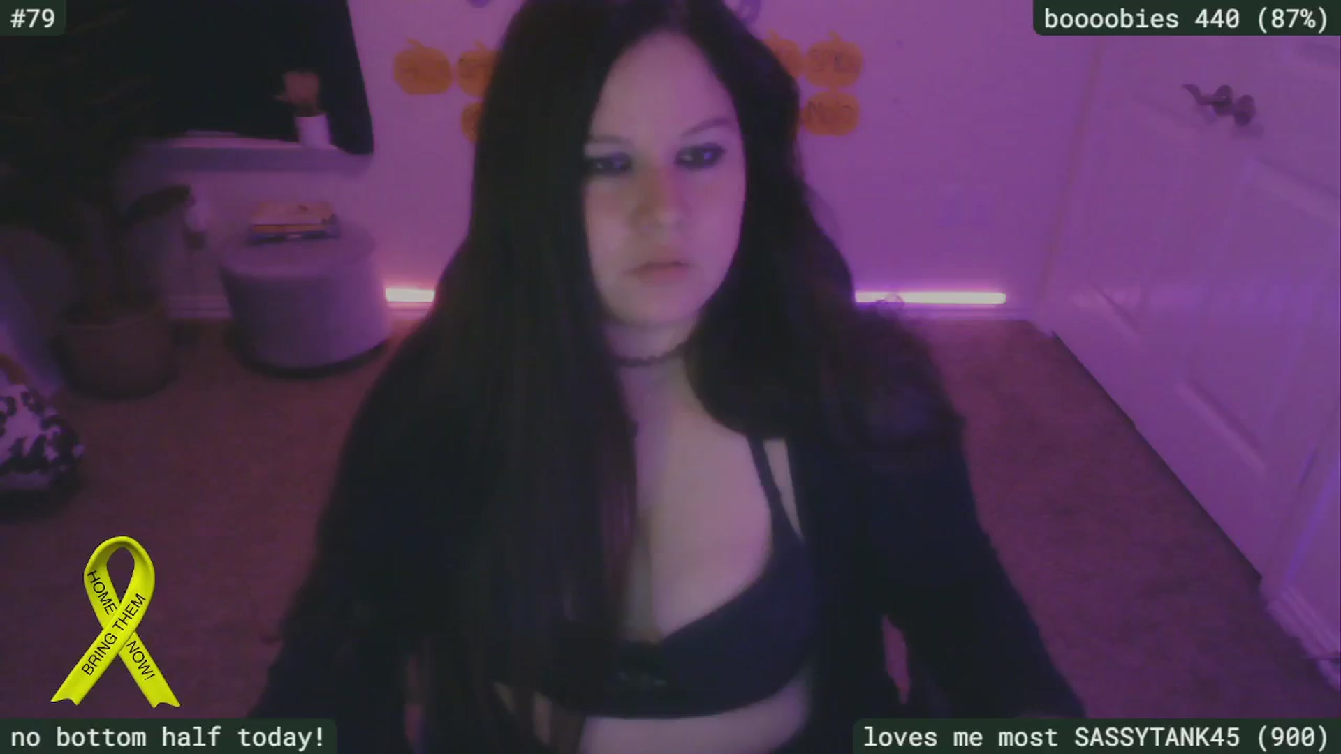 Gallery image thumbnail from SassySarah94's myfreecams stream on, 11/03/2024, 02:41 image 19 of 20