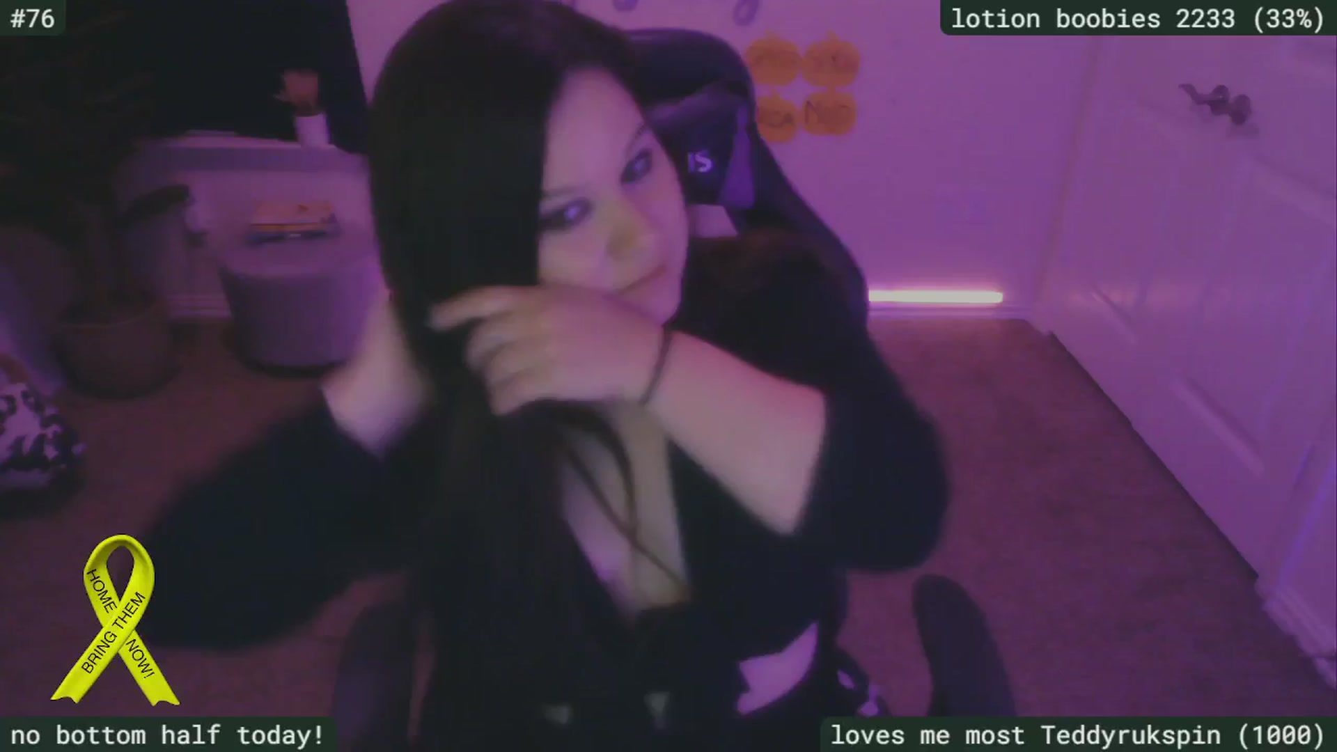 Gallery image thumbnail from SassySarah94's myfreecams stream on, 11/03/2024, 04:32 image 8 of 20