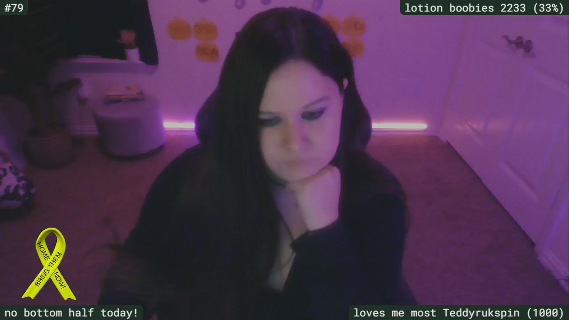 Gallery image thumbnail from SassySarah94's myfreecams stream on, 11/03/2024, 04:32 image 20 of 20