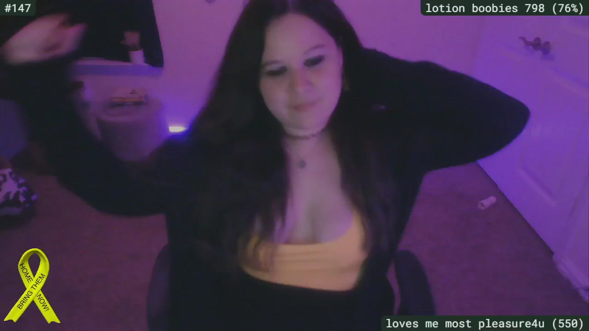 Gallery image thumbnail from SassySarah94's myfreecams stream on, 11/06/2024, 24:02 image 16 of 20