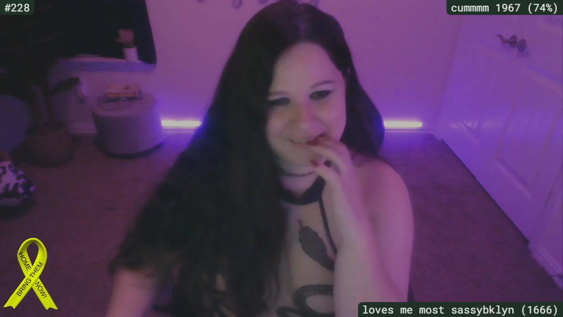 Gallery image thumbnail from SassySarah94's myfreecams stream on, 11/11/2024, 07:14 image 6 of 20