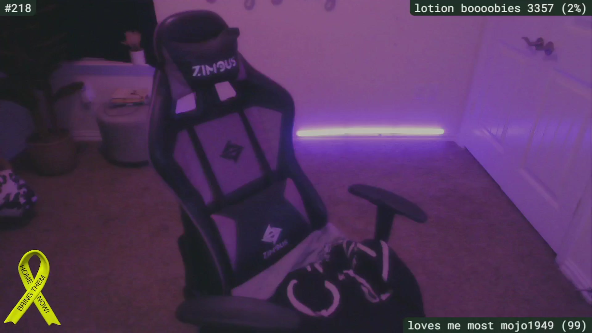 Gallery image thumbnail from SassySarah94's myfreecams stream on, 11/12/2024, 01:57 image 6 of 20