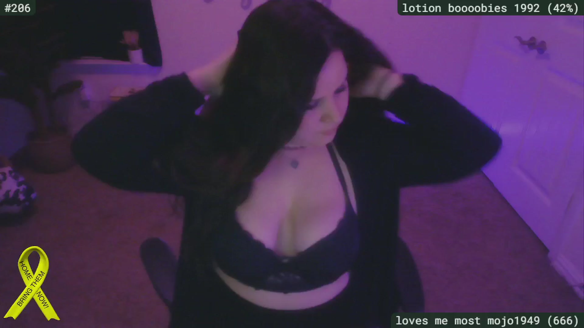Gallery image thumbnail from SassySarah94's myfreecams stream on, 11/12/2024, 01:57 image 18 of 20