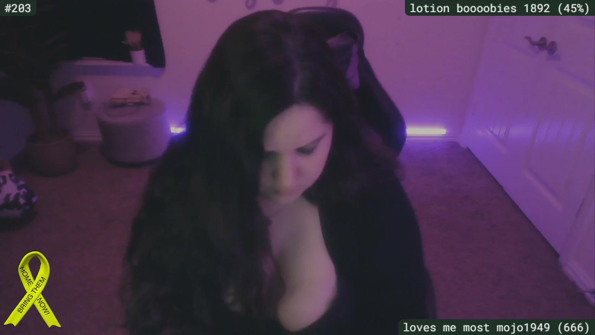 Gallery image thumbnail from SassySarah94's myfreecams stream on, 11/12/2024, 05:25 image 1 of 20