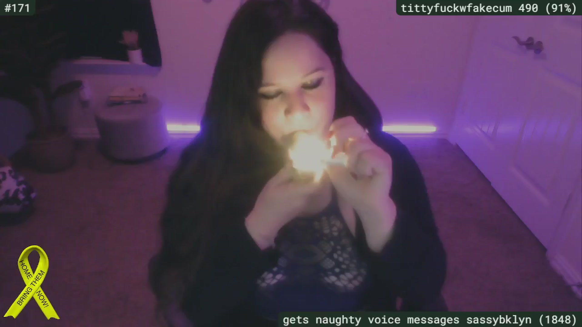 Gallery image thumbnail from SassySarah94's myfreecams stream on, 11/15/2024, 03:41 image 18 of 20