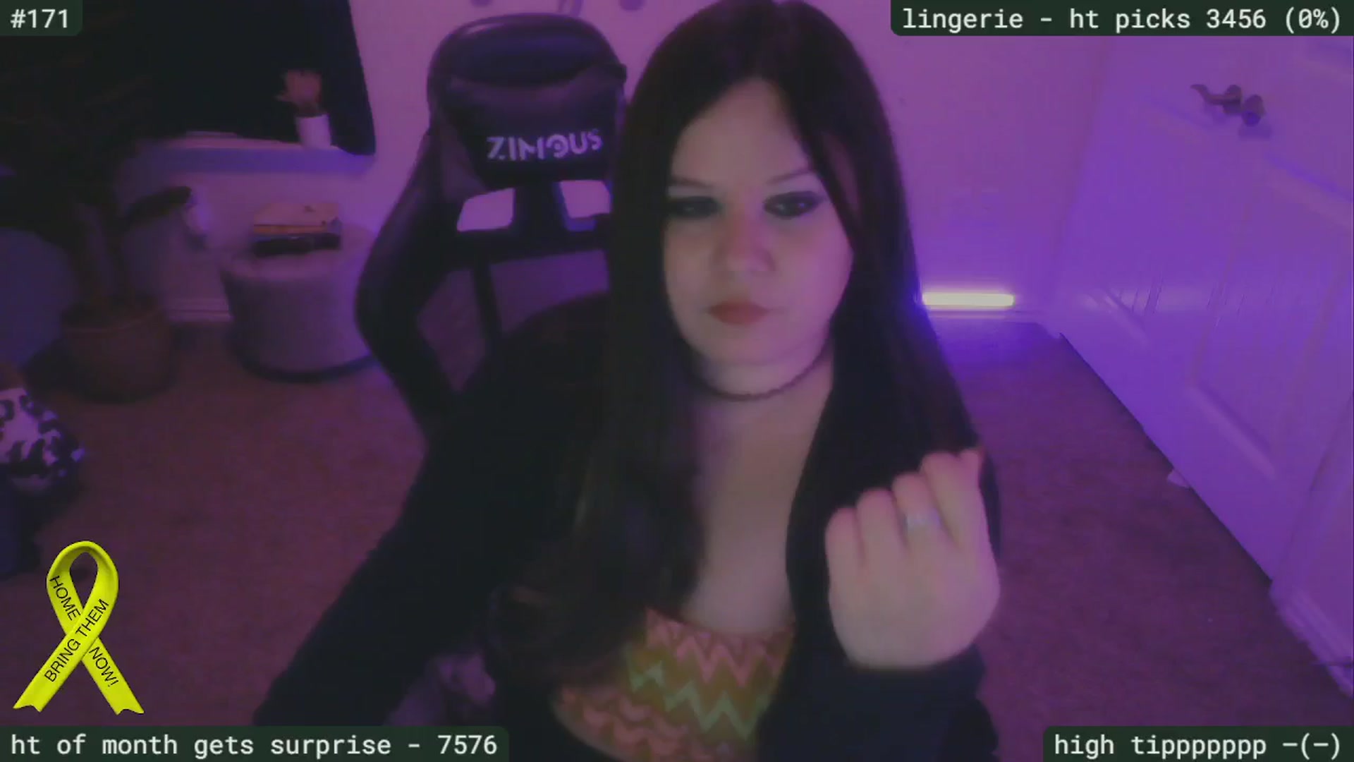 Gallery image thumbnail from SassySarah94's myfreecams stream on, 11/18/2024, 02:18 image 8 of 20