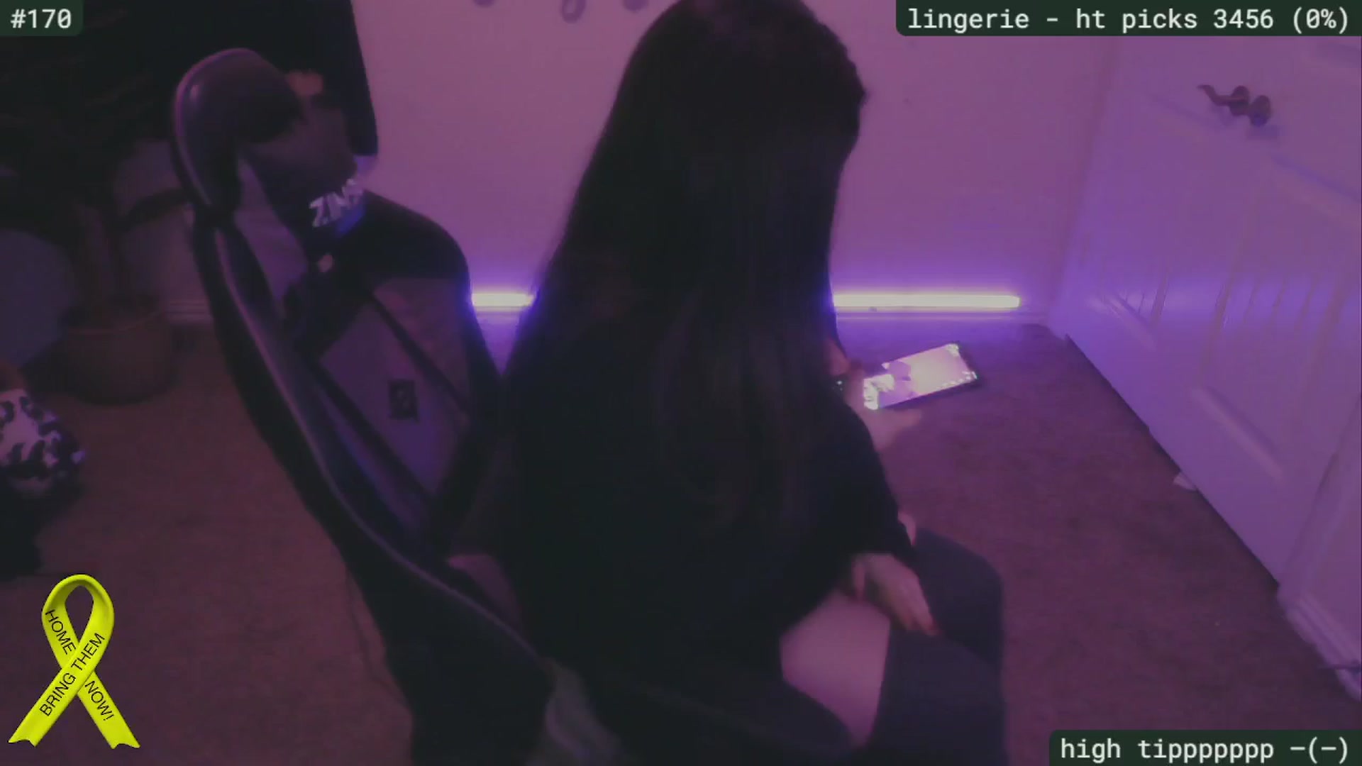 Gallery image thumbnail from SassySarah94's myfreecams stream on, 11/18/2024, 02:18 image 1 of 20