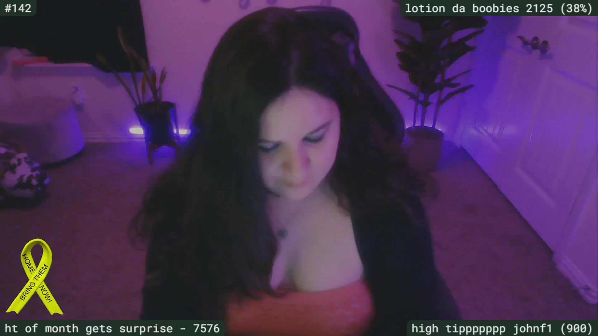 Gallery image thumbnail from SassySarah94's myfreecams stream on, 11/21/2024, 04:05 image 5 of 20