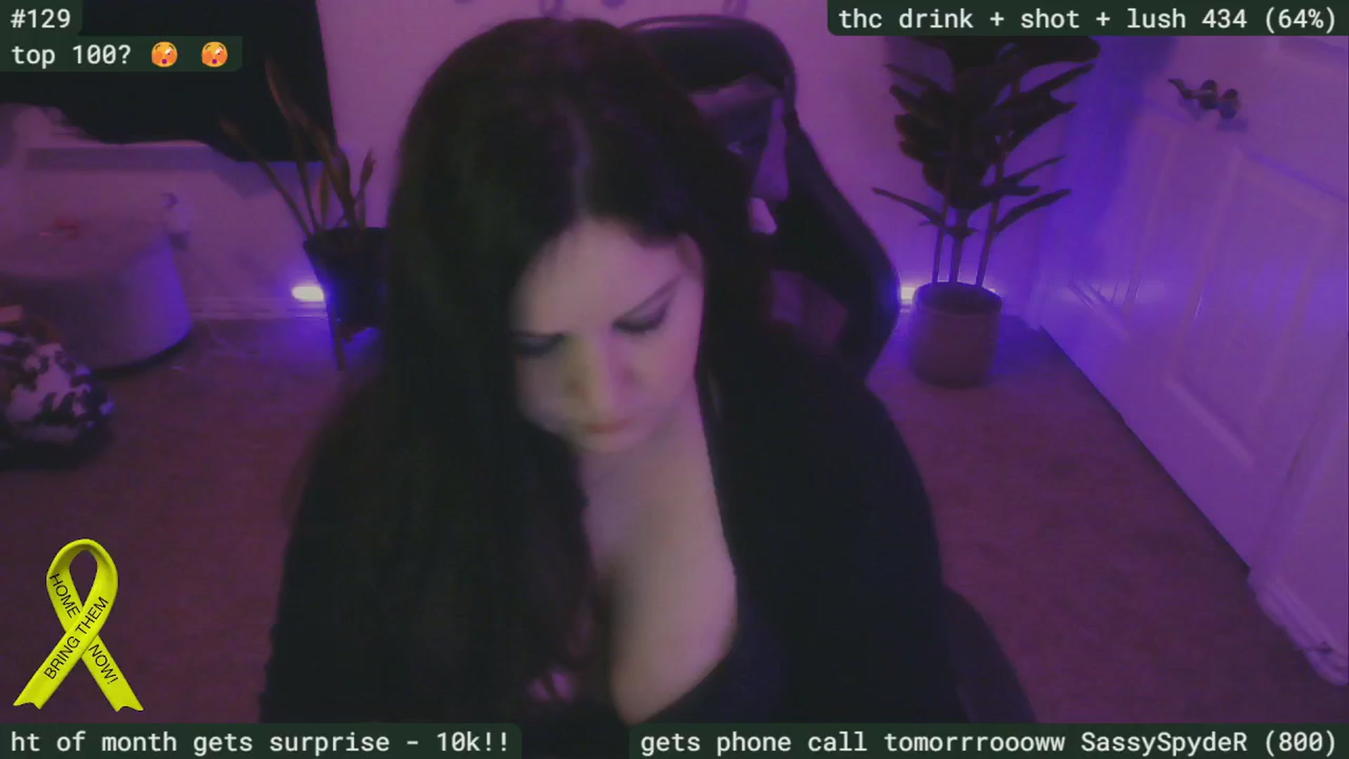 Gallery image thumbnail from SassySarah94's myfreecams stream on, 11/27/2024, 03:31 image 14 of 20
